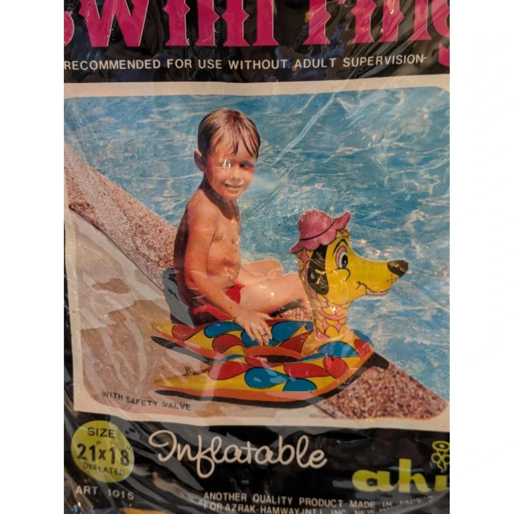Vintage 1970 Dog Hat Swim Ring Inflatable Boat Pool Toy Floatie 21 x 18 Ahi NEW